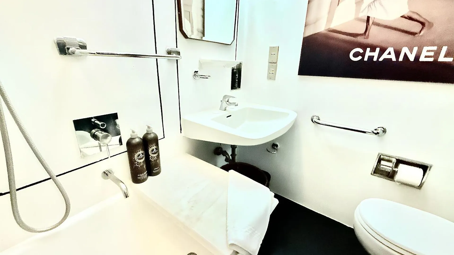 Milano Artist Apartment  Μιλάνο
