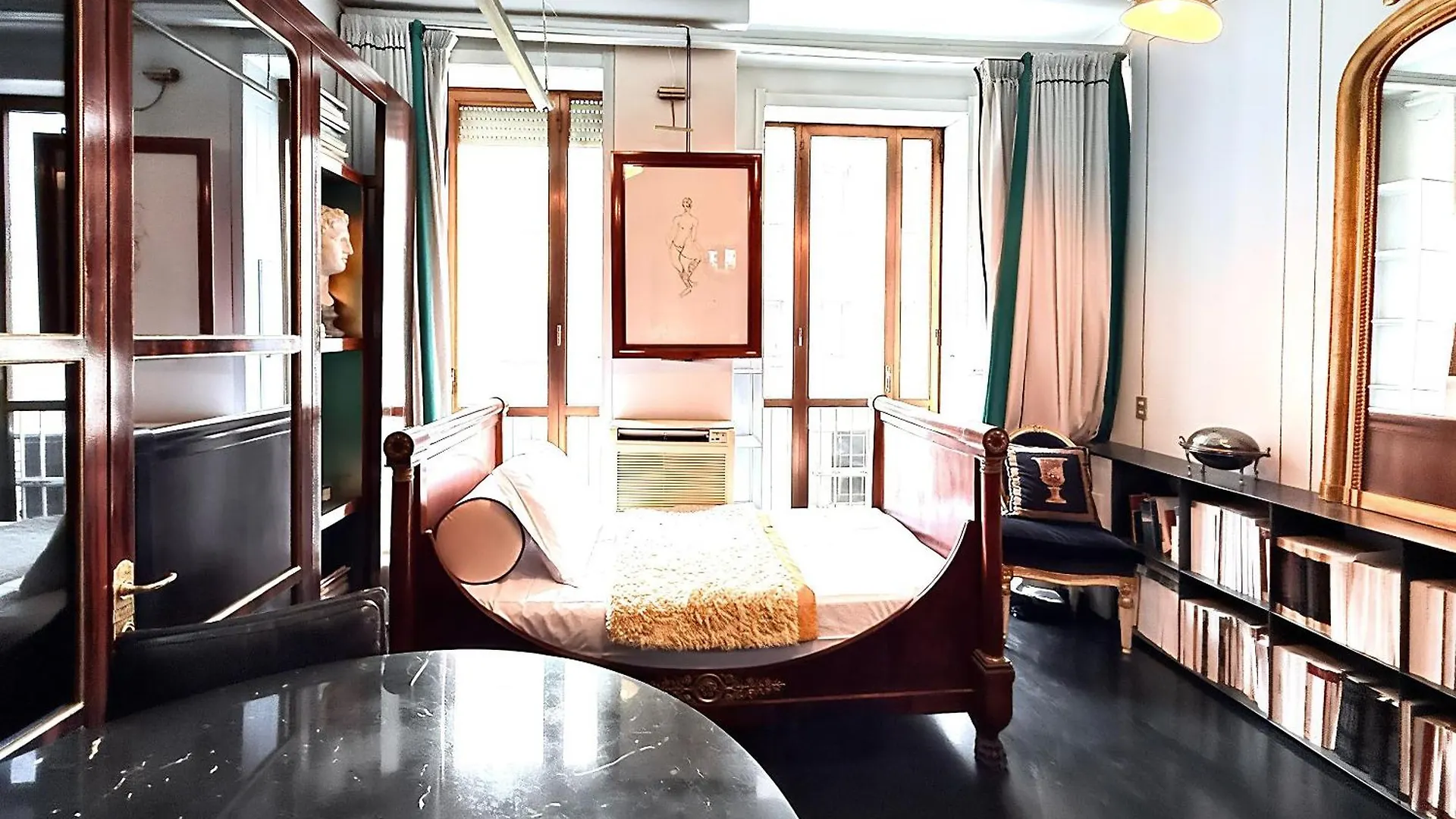 Milano Artist Apartment
